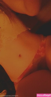 aurieleann - Quick selfie after having a shower