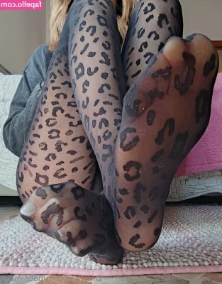 babsimore - I bring a gift ;3
