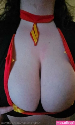 gothickittyxox - You can touch me as much as you want💕