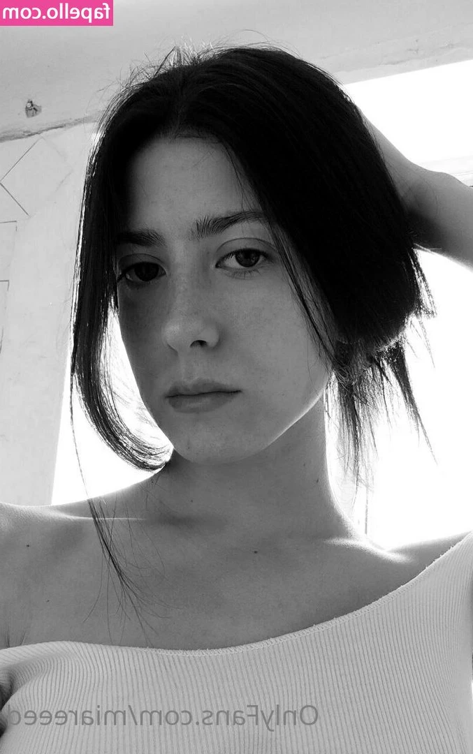 buttercup_xg [ buttercup-xg ] - 🇬🇧 Titties 🍒  🇮🇹 Tettine 🍒
