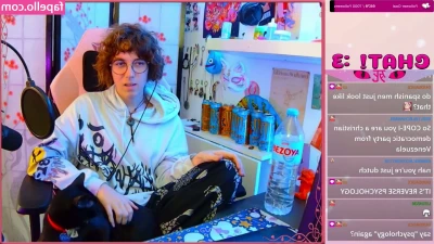 ChrisTheFemboy - I'm broadcasting LIVE on #Fanscope