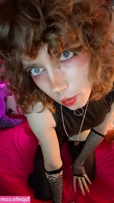 ChrisTheFemboy - Good morning. ♡ Open up for me and I’ll open up for you ♡