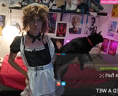ChrisTheFemboy - 😈😈Idle hands are the devils play things 😈😈