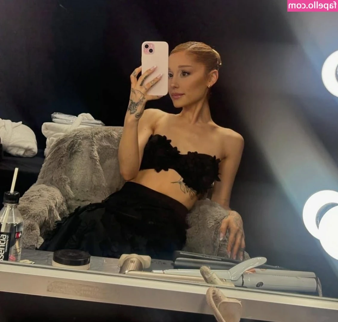 Ariana Gra [ ariana-gra ] - Ich warte in meinem Bett auf dich ❤️ Kommst du? 😈