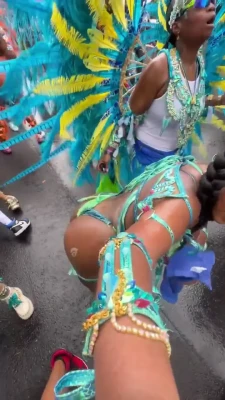 Shé [ sh ] - tight & juicy😻🍑💦🤭