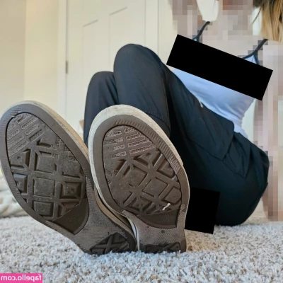 crybunniecensored - pinch pinch