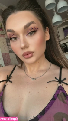 cassie_flower [ cassie-flower ] - Can we fuck til new years?