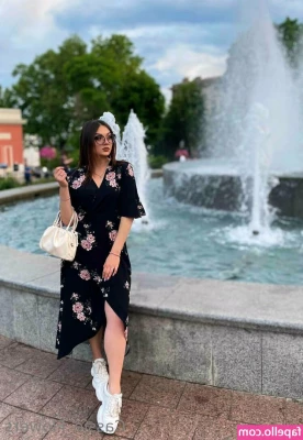 cassie_flower [ cassie-flower ] - What would you like to do today tell me? 😈🥵 I am available for