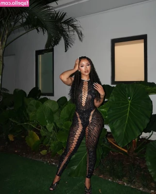 Ryygabriella - How fast can you make me hard  maybe your tips will help it
