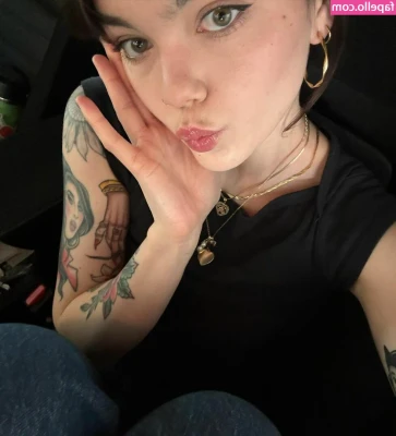 minecraftluvr68 - You said a kiss - didn't say where 😘