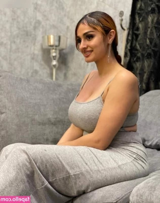 Lana Rose [ lana-rose-1 ] - we love splitting on a hard cock;) @liltattedprincess