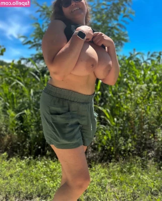 Lana Rose [ lana-rose-1 ] - Little rub after the gym today