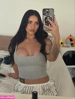 Rachele Williams [ rachele-williams ] - happy friday 💋
