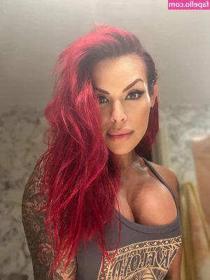 TS Foxxy [ ts-foxxy ] - Guess my favourite position