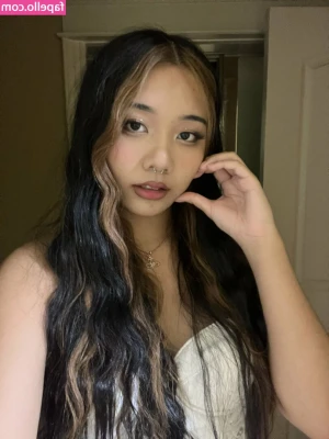 annabbly - mommy’s feeling sad tonight, here’s my boobies i guess