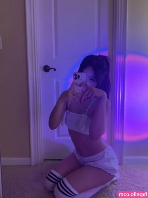 annabbly - The lovely and hung Abby rose stirring my hole up 🥰🤤