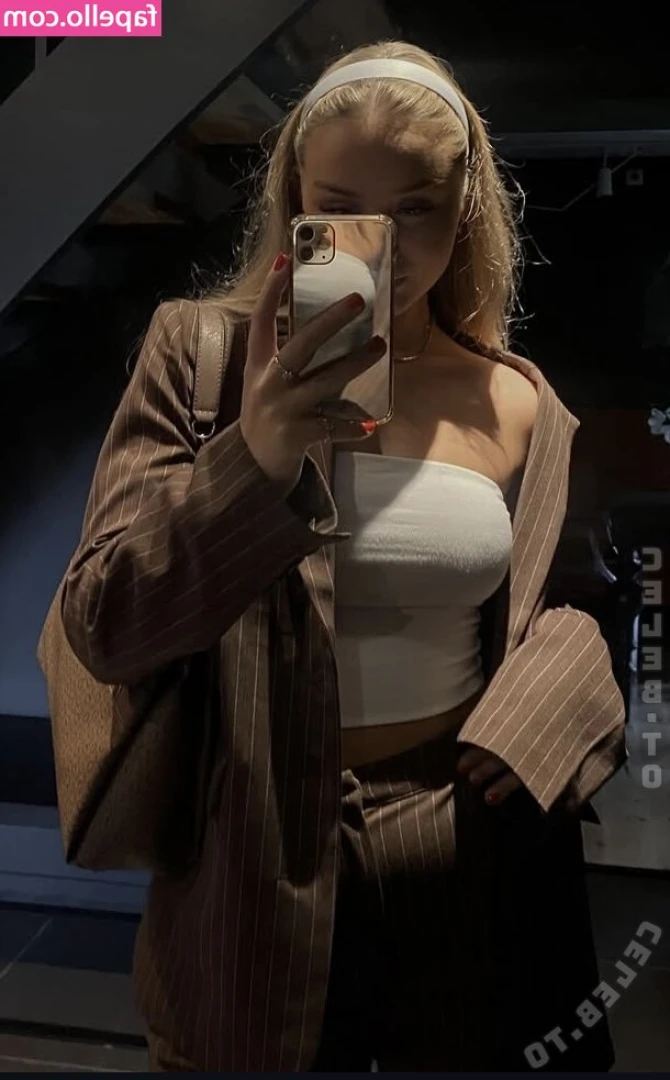 Malene Johanson [ malene-johanson ] - i’m dropping a sextape soon ♡