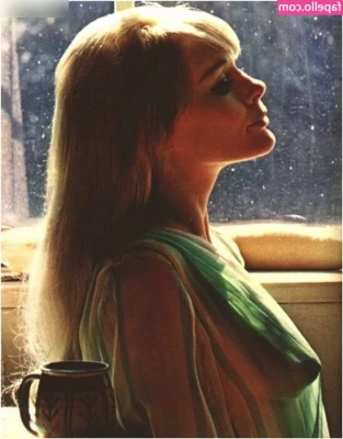 Elke Sommer [ elke-sommer ] - ᴛʜɪꜱ ꜱᴇxʏ ᴘʀᴇꜱᴇɴᴛ 🎁 ɪꜱ ʀᴇᴀᴅʏ