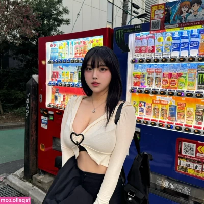 Hana Song [ hana-song ] - pretty and playful  shy and sensual