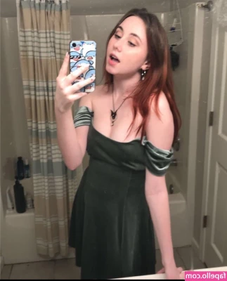 Misskatiebug - Love when guys have such huge loads! Lupe love when I swallow them!