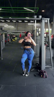 Danievedo [ danievedo-1 ] - Could you slap this ass for me babe ? 💋
