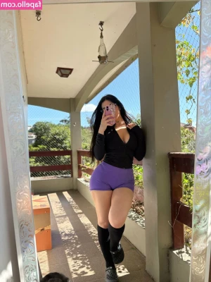 Danievedo [ danievedo-1 ] - I'm going swimming and sunbathing ☀️ It's cloudy today, but you