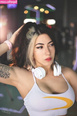 Danievedo [ danievedo-1 ] - Can t keep this man out of my pussy and that is NOT a complaint   