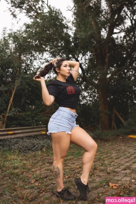 Danievedo [ danievedo-1 ] - What a wild night, just sucked off my neighbor on the stairs 🤪😈