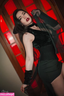 Danievedo [ danievedo-1 ] - Who has a better ass