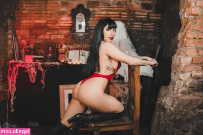 Danievedo [ danievedo-1 ] - Start your week off with your lil freak 😋