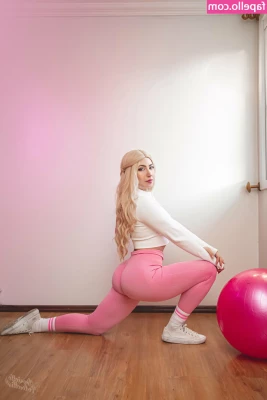 Danievedo [ danievedo-1 ] - Do you want to slap my ass