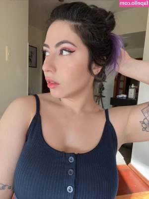 Danievedo [ danievedo-1 ] - Do you want my Scooby Snacks