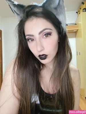 Danievedo [ danievedo-1 ] - Hurry to your dm's this morning for my special discount bundle