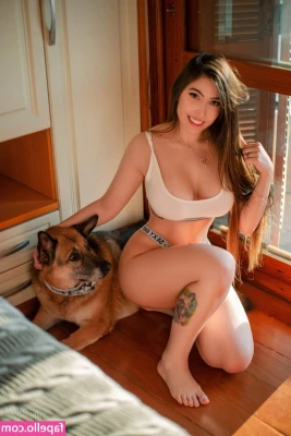 Danievedo [ danievedo-1 ] - Gym pussy