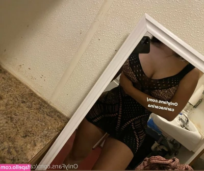 Carinacarina - Hentai girl fucked by TENTACLES 💦🐙 If you want this video TIP