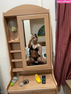 angellunabella - My two sides is just gym rat or sub slut 😂