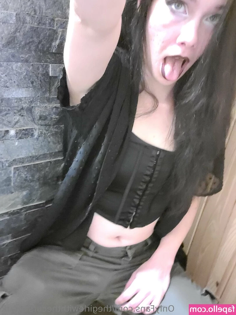 thegirlewiththecursemark - What s everyone s kinks    mine is I LOVE TO BE DOMINATED