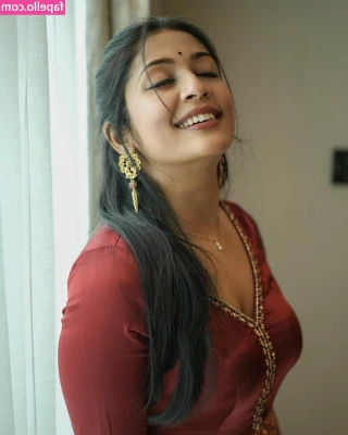 Navya Nair [ navya-nair ] - My morning workout. Want to spot me?