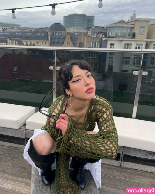 nussaibad - If you enjoy my natural beauty with no makeup on you’ll love this