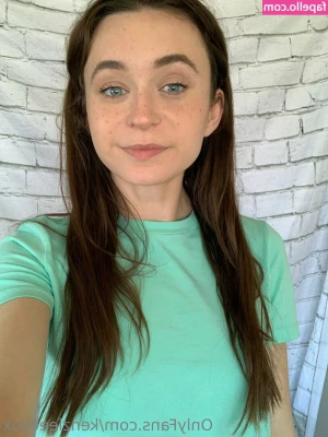 kenzieeexox - Who wants to watch me shower tonight  I was thinking of going live