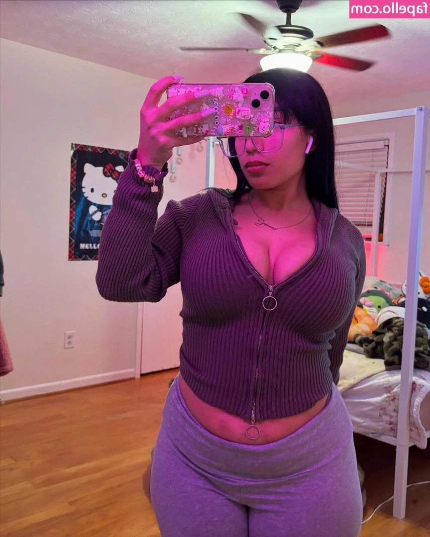Jochaannnn - U can almost see it... 🤭