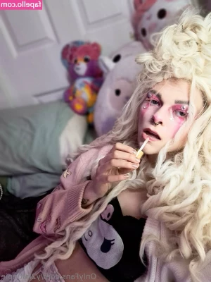 y2kutiepie - Spank me please