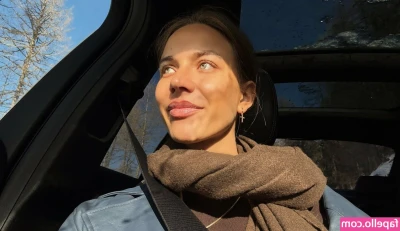 Pia Volckmann [ pia-volckmann ] - Praying for a Holiday SOON