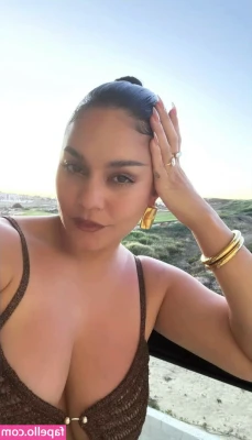 Vanessa Hudgens [ vanessa-hudgens-2 ] - Morning views 👅👀