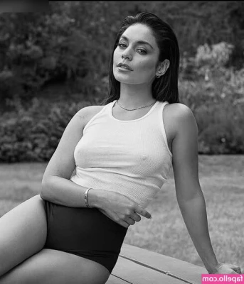 Vanessa Hudgens [ vanessa-hudgens-2 ] - Just a homemade video of a very hot and drnk kitten  squirting 7