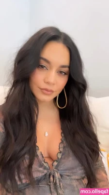 Vanessa Hudgens [ vanessa-hudgens-2 ] - Спокойной ночи  Киев  GN  Kiev