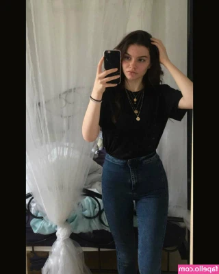 sarahhbl - I wanna know where you would take me for vacation 😍 let your