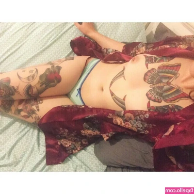 Meowtallica From Tumblr [ meowtallica-from-tumblr ] - Suck on my MILF titties.