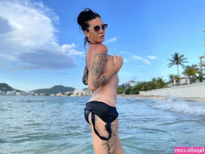 morganbailey - Enjoying myself  Cumming feels sooo good