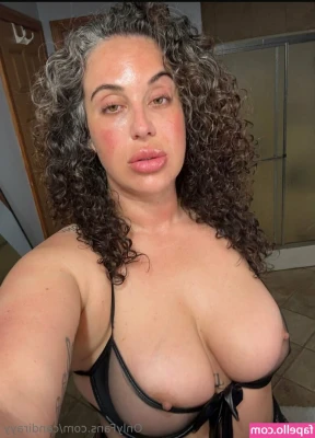 Candirayy - Had so much fun with @babyanne_lsfl and her sexy hubby. This is what